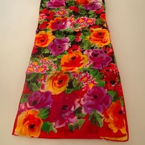 Vintage  Liz Claibourne Bright Roses and Daisies Scarf